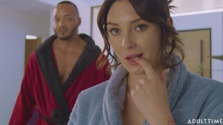 Смотри Blowjob and Pussy Licking with Korra Del Rio - топовое порно в 4K на FULL-PORN.COM