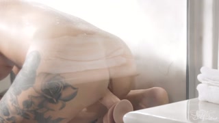 Missionary Style with Valentien - 4K порно видео на FULL-PORN.COM