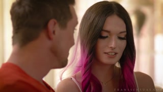 Смотри Pierce Paris Gives Facial to Shemale Natalie Stone - топовое порно в 4K на FULL-PORN.COM