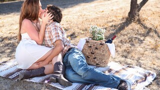 A Day of Brunette Fun - 4K порно видео на FULL-PORN.COM