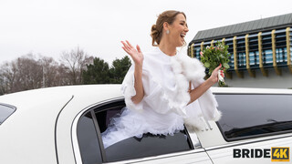 Смотри Wedding Limo POV with Alexis Crystal Creampie - топовое порно в 4K на FULL-PORN.COM