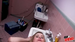 Смотри Girlfriend's First Cumshot - топовое порно в 4K на FULL-PORN.COM