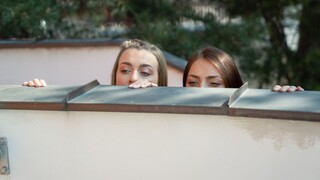 Смотри Blowjob Threesome with European Girls - топовое порно в 4K на FULL-PORN.COM
