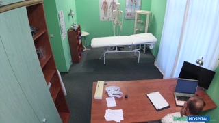 Смотри Standing Doggystyle with Patient and Doctor - топовое порно в 4K на FULL-PORN.COM