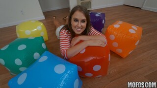 Смотри Brooke Bliss Amateur Action - топовое порно в 4K на FULL-PORN.COM