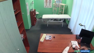 Смотри Doggy Style with a Medical Patient - топовое порно в 4K на FULL-PORN.COM