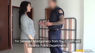 Смотри Doggystyle with a Police Officer - топовое порно в 4K на FULL-PORN.COM