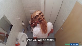 Смотри Nurse Gets Hot Watching Couple Fuck in Bathroom - топовое порно в 4K на FULL-PORN.COM