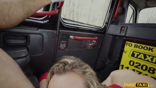 Смотри Emily's Amateur Blowjob - топовое порно в 4K на FULL-PORN.COM