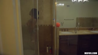 Смотри European Jordy Gets Down - топовое порно в 4K на FULL-PORN.COM