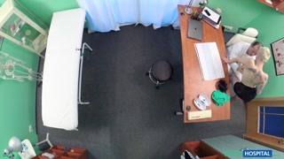 Смотри Paola Ula Gets Fucked Doggy Style in Office - топовое порно в 4K на FULL-PORN.COM