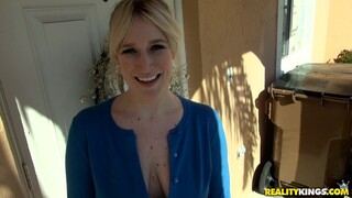 Смотри POV Blowjob - Tyler Steel Pumps Kiki’s Throat - топовое порно в 4K на FULL-PORN.COM