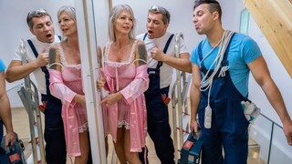 Смотри Don Diego and Letty's Threesome with Steve Q - топовое порно в 4K на FULL-PORN.COM