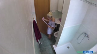 Смотри Cowgirl Fucking with Doctor and Cum on Pussy - топовое порно в 4K на FULL-PORN.COM