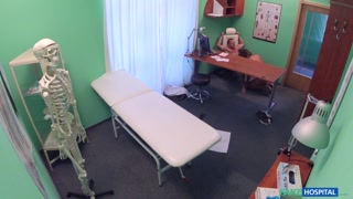 Смотри Uniformed Nurse Gets Fucked by Doctor - топовое порно в 4K на FULL-PORN.COM