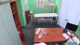 Смотри Standing Doggystyle with Short-Haired Office Siren - топовое порно в 4K на FULL-PORN.COM
