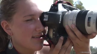 Смотри Picnic Playtime: Nicole BTS - топовое порно в 4K на FULL-PORN.COM