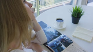 Смотри Blonde Ivi Rein Enjoys Pussy Licking and More - топовое порно в 4K на FULL-PORN.COM