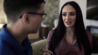 Смотри Big Ass Brunette Sheena Ryder Gets Pounded in Public - топовое порно в 4K на FULL-PORN.COM