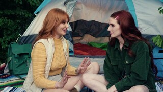 Смотри Lesbian Fingering & Fisting: Aria & Lacy Go Deep - топовое порно в 4K на FULL-PORN.COM