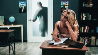 Смотри Donnie Rock Pounds Young Blonde Lana Sharapova's Tight Pussy - топовое порно в 4K на FULL-PORN.COM