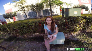 Смотри Teen Leigh Rose Goes Wild for Money & Fucking - топовое порно в 4K на FULL-PORN.COM