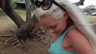 Public Handjob & Cum on Elsa Jean’s Face - 4K порно видео на FULL-PORN.COM