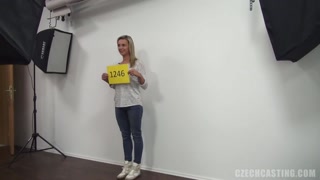 Czech Beauty Lenka: Blonde and Bold - 4K порно видео на FULL-PORN.COM