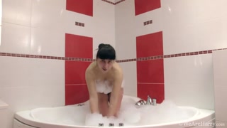 Hairy brunette Tayra Jane’s sensual shower striptease - 4K порно видео на FULL-PORN.COM