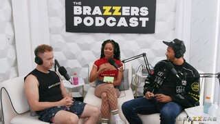 Смотри Kira Noir Takes a Facial and Cum on Pussy – Brazzers Podcast - топовое порно в 4K на FULL-PORN.COM
