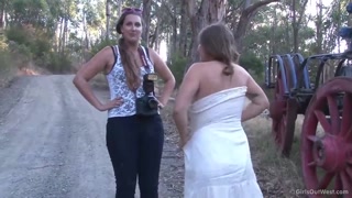 Rada's Behind the Scenes Cartwheel Fun - 4K порно видео на FULL-PORN.COM