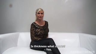 Смотри Busty Pierced Jaroslava Takes It All - топовое порно в 4K на FULL-PORN.COM
