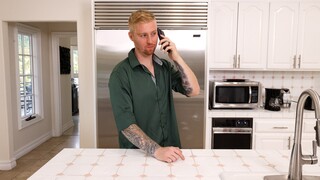 Смотри Cheating with Trans Friend - Deepthroat & Doggystyle - топовое порно в 4K на FULL-PORN.COM