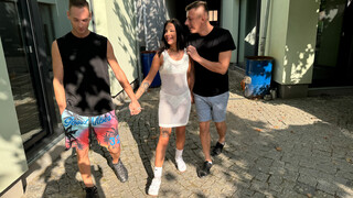 Смотри Helpless Cuck Fiancé Watches Chloe Heart Take Big Cock - топовое порно в 4K на FULL-PORN.COM