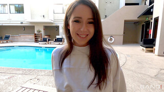 Смотри Charly Summer: Young Brunette Slut Loves POV Fucking and Face Cum - топовое порно в 4K на FULL-PORN.COM