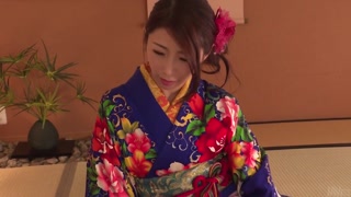 Смотри Cosplay cutie Ayumi Shinoda takes deep pounding - топовое порно в 4K на FULL-PORN.COM