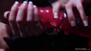 Смотри Puffy Pussy Teen Cathy Heaven Takes It Deep - топовое порно в 4K на FULL-PORN.COM
