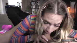 Смотри Stepdad Teaches Khloe Kapri a Lesson - топовое порно в 4K на FULL-PORN.COM