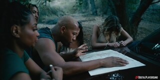 Смотри Muscular Man Fucks Blonde in Doggystyle - топовое порно в 4K на FULL-PORN.COM