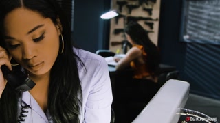 Смотри Bouncing to the Beat of a Different Drum: T.I.T.S Scene 1 - топовое порно в 4K на FULL-PORN.COM