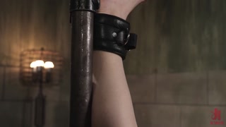 Смотри Bondage and Spanking for Natural Tits - топовое порно в 4K на FULL-PORN.COM