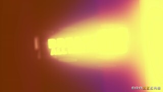 Смотри European Girl Breaks Rules - топовое порно в 4K на FULL-PORN.COM