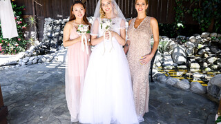 Blonde Wedding Photographer's Assistant Gets Fucked - 4K порно видео на FULL-PORN.COM