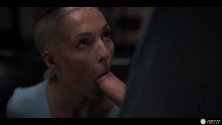 Смотри Blonde Teen Seduces Me - топовое порно в 4K на FULL-PORN.COM