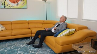 Смотри Cosplay Housewife Titty Fuck - топовое порно в 4K на FULL-PORN.COM