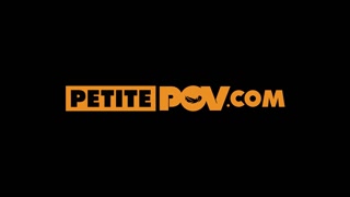 Смотри Lopez's Petite Surprise Mishap - топовое порно в 4K на FULL-PORN.COM