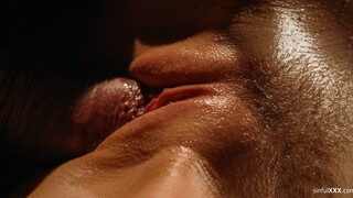 Смотри Shy and Bull Get Intimate - топовое порно в 4K на FULL-PORN.COM