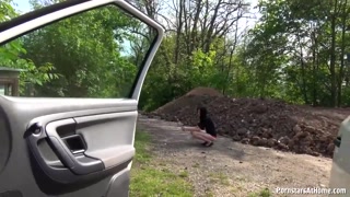 Смотри POV Handjob From Cute Brunette - Just Stopping By - топовое порно в 4K на FULL-PORN.COM
