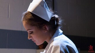 Смотри Fingering the Night Nurse - топовое порно в 4K на FULL-PORN.COM