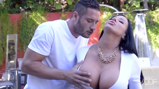 Смотри Big Tits Sybil Stallone Pussy Licking Scene - топовое порно в 4K на FULL-PORN.COM